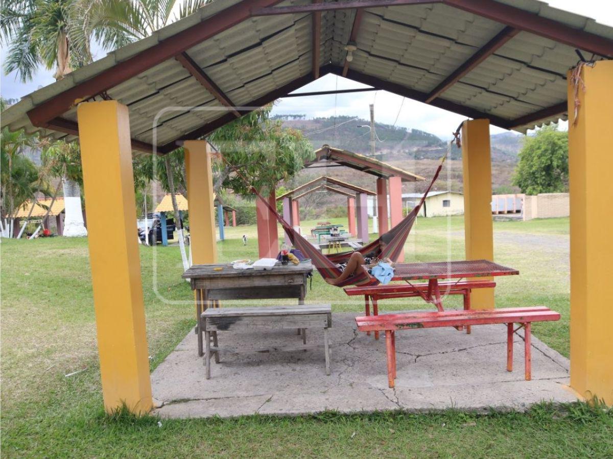 Toboganes y diversión: Sol y Arena, el destino ideal para disfrutar en Semana Santa 2026