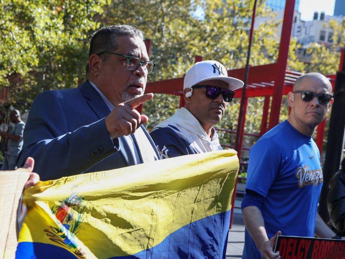 Maduro y Flores se aferran a su inocencia y ganan tiempo para preparar su defensa