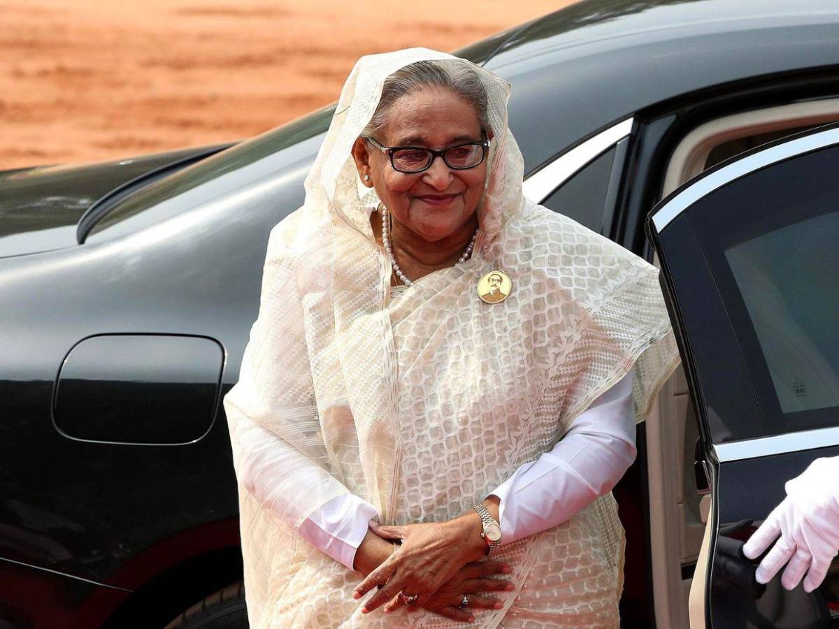 ¿Quién es Sheikh Hasina, la exprimera ministra de Bangladés condenada a muerte?