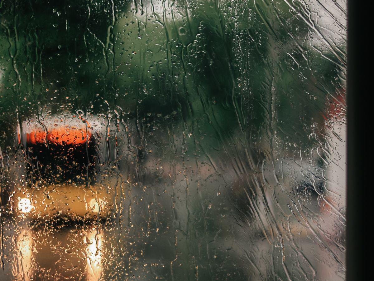 Anuncian que una onda tropical dejará varios días de lluvias en Honduras; piden prevención