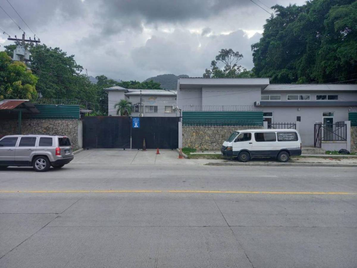 Fue raptado y mataron a sus compañeros: estado de salud del estudiante del INTAE herido