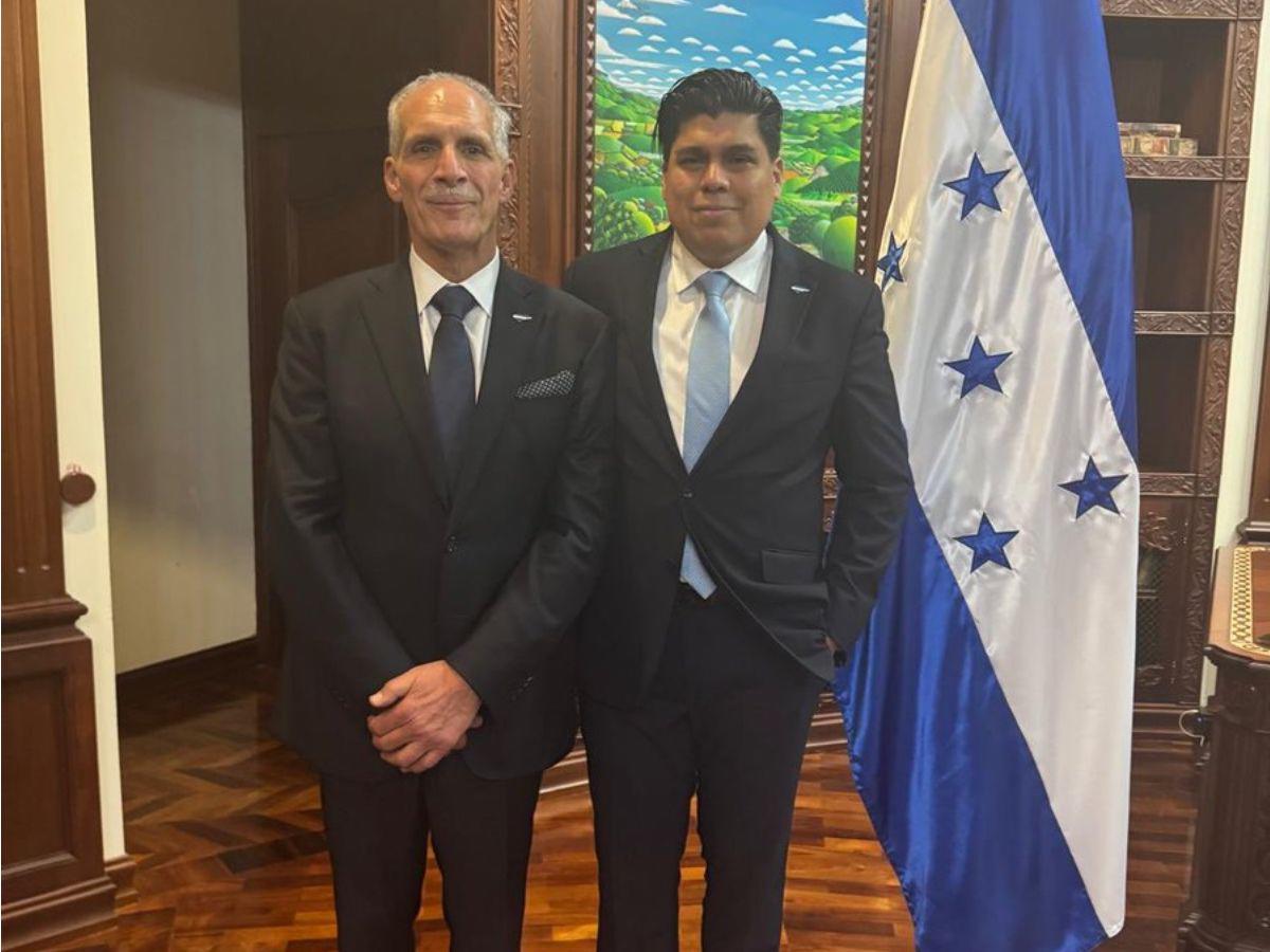 Las primeras imágenes del presidente Nasry Asfura en la Casa Presidencial