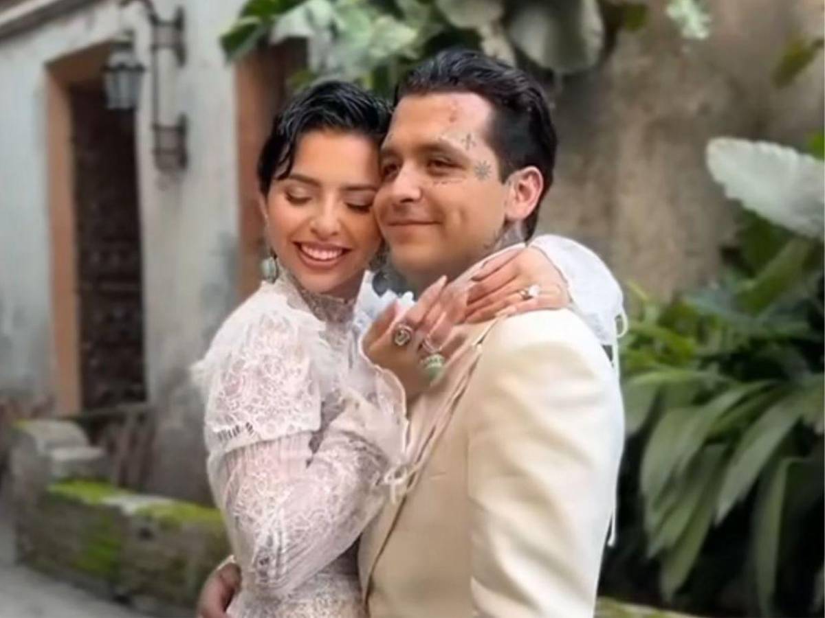 Ángela Aguilar tras polémica de Christian Nodal y su violinista: Eres un maestro manipulador