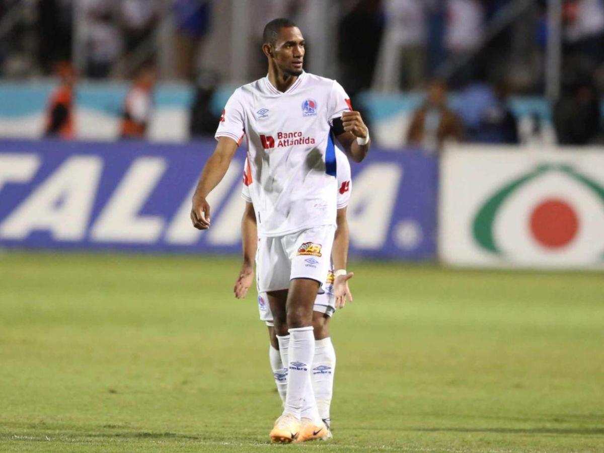 ¿Bengtson seguirá con Olimpia? finalizó contrato, pero quiere romper récord