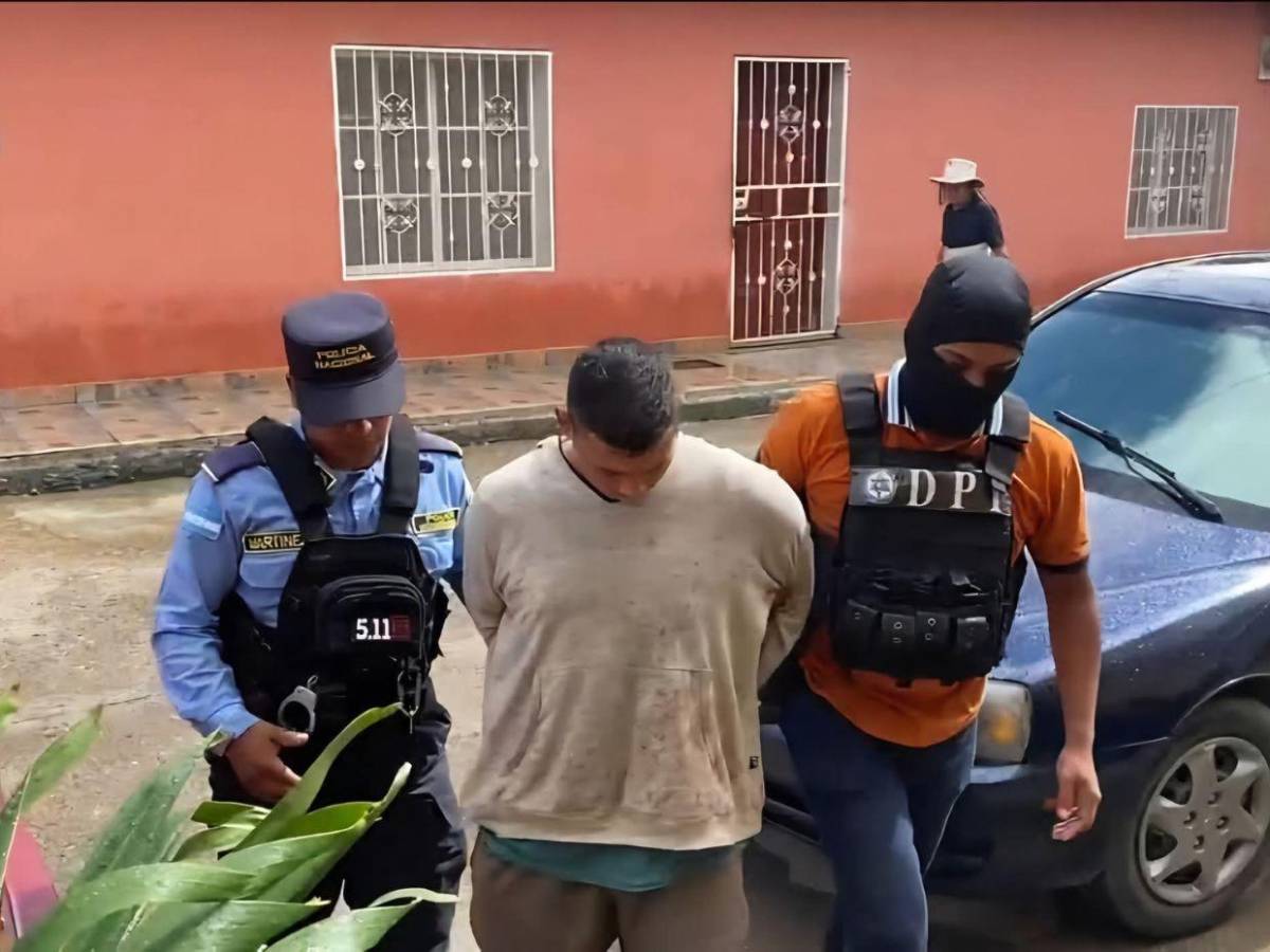 ¿De qué delitos acusarán a Joel Zelaya, hombre que mató a sus padres y sobrino?