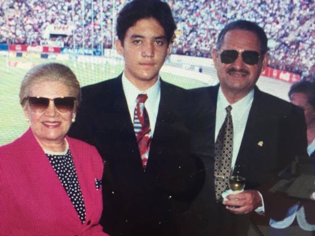 En fotos: la elegancia y calidez definieron a la ex primera dama Bessy Watson de Reina