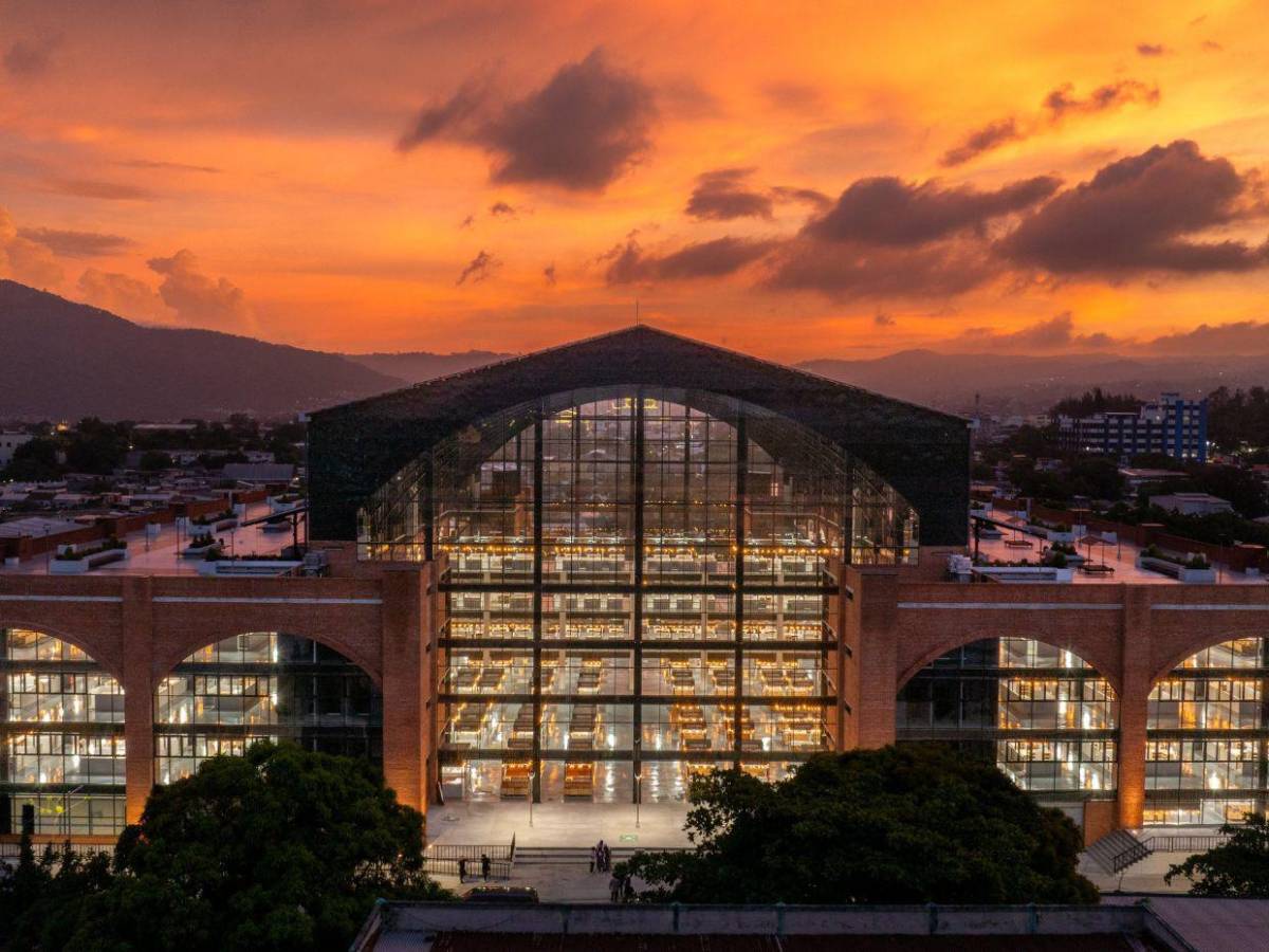 Más de mil locales y de cuatro niveles: Así es el nuevo mercado San Miguelito
