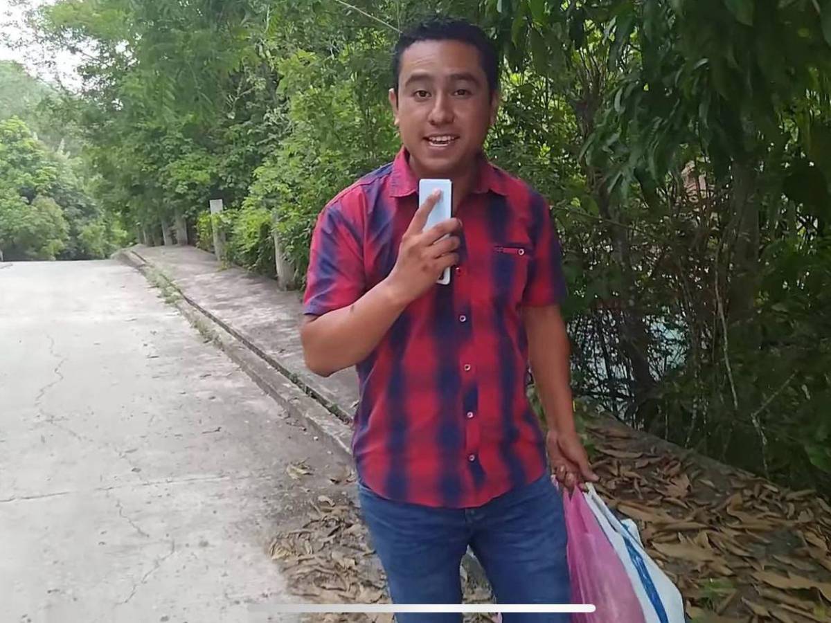 Ofrecen recompensa por Jaime Toral, influencer acusado de explotar a Doña Lety en México