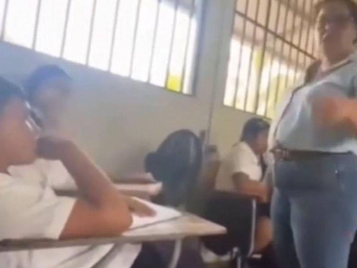 El perfil de Perla Díaz, docente acusada de trato degradante tras abofetear a una alumna