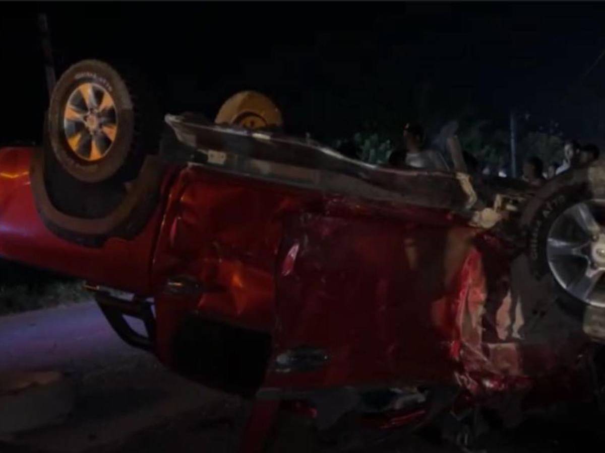 Vehículo partido en dos y un muerto: imágenes del accidente en Tocoa