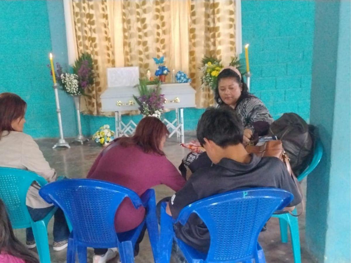 Velorio de Jhonny Neptaly: su madre relata cómo raptaron a su hijo para asesinarlo