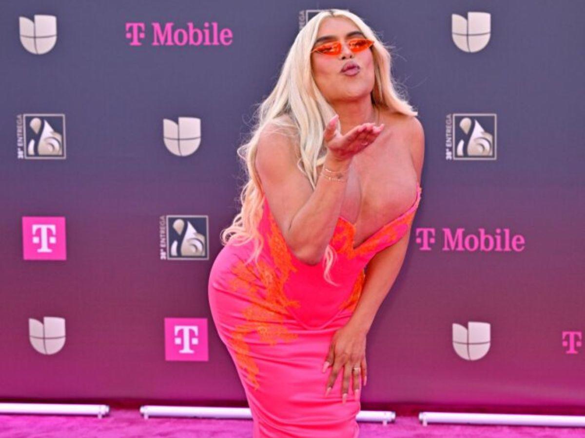 Al estilo Karol G: Wendy Guevara deslumbra en los Premio Lo Nuestro 2026