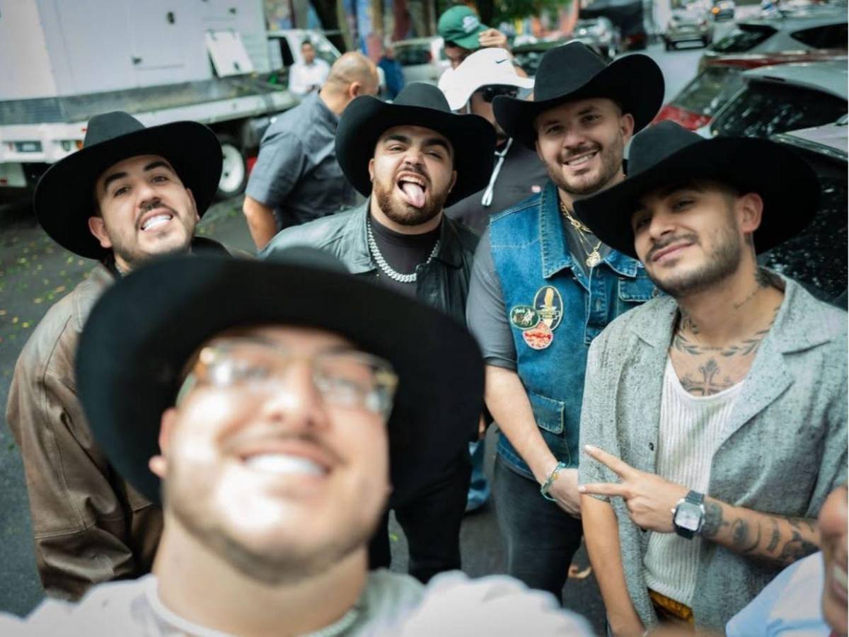 De Un x100to a No se va: el setlist oficial del concierto de Grupo Frontera