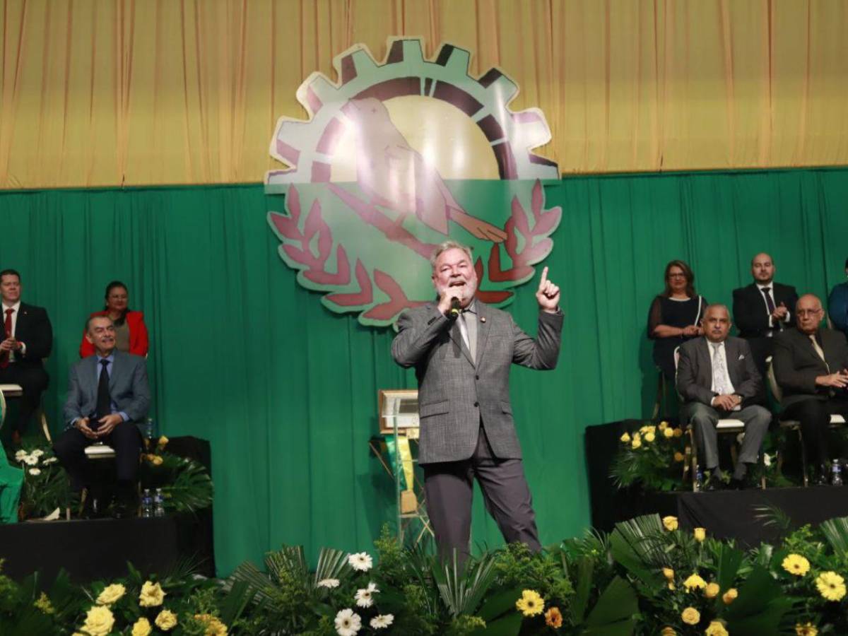 Así fue la asunción de Roberto Contreras en su segundo mandato