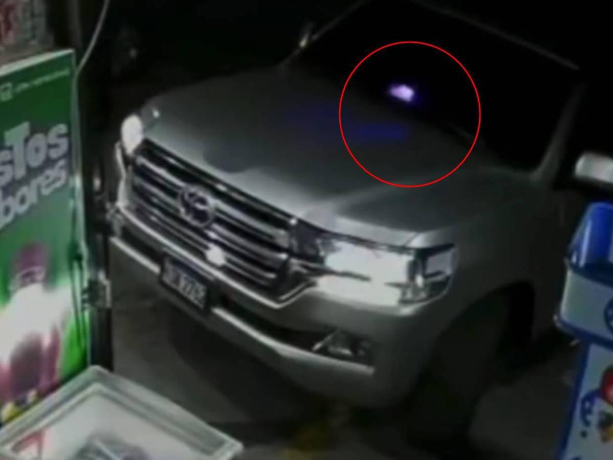 Hijo de Emilio Izaguirre, señalado de chocar vehículo y darse a la fuga: revelan qué ocurrió