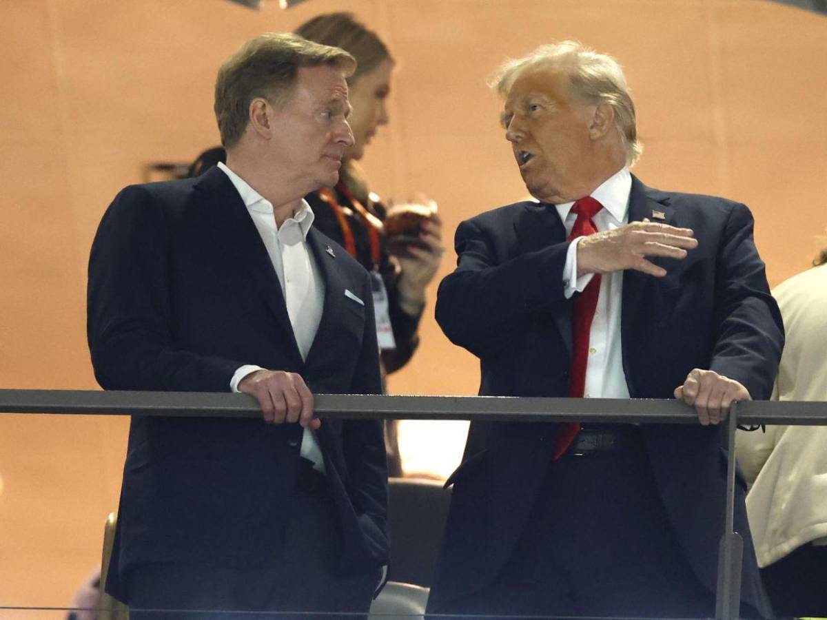 Acompañado de su hija y saludando a los Chiefs: así fue captado Donald Trump en el Super Bowl 2025