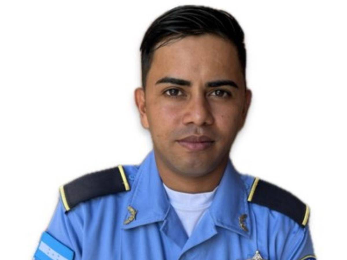 Pidió auxilio tras recibir cuatro disparos: Anner Pastor, policía que murió tras asalto en autolote