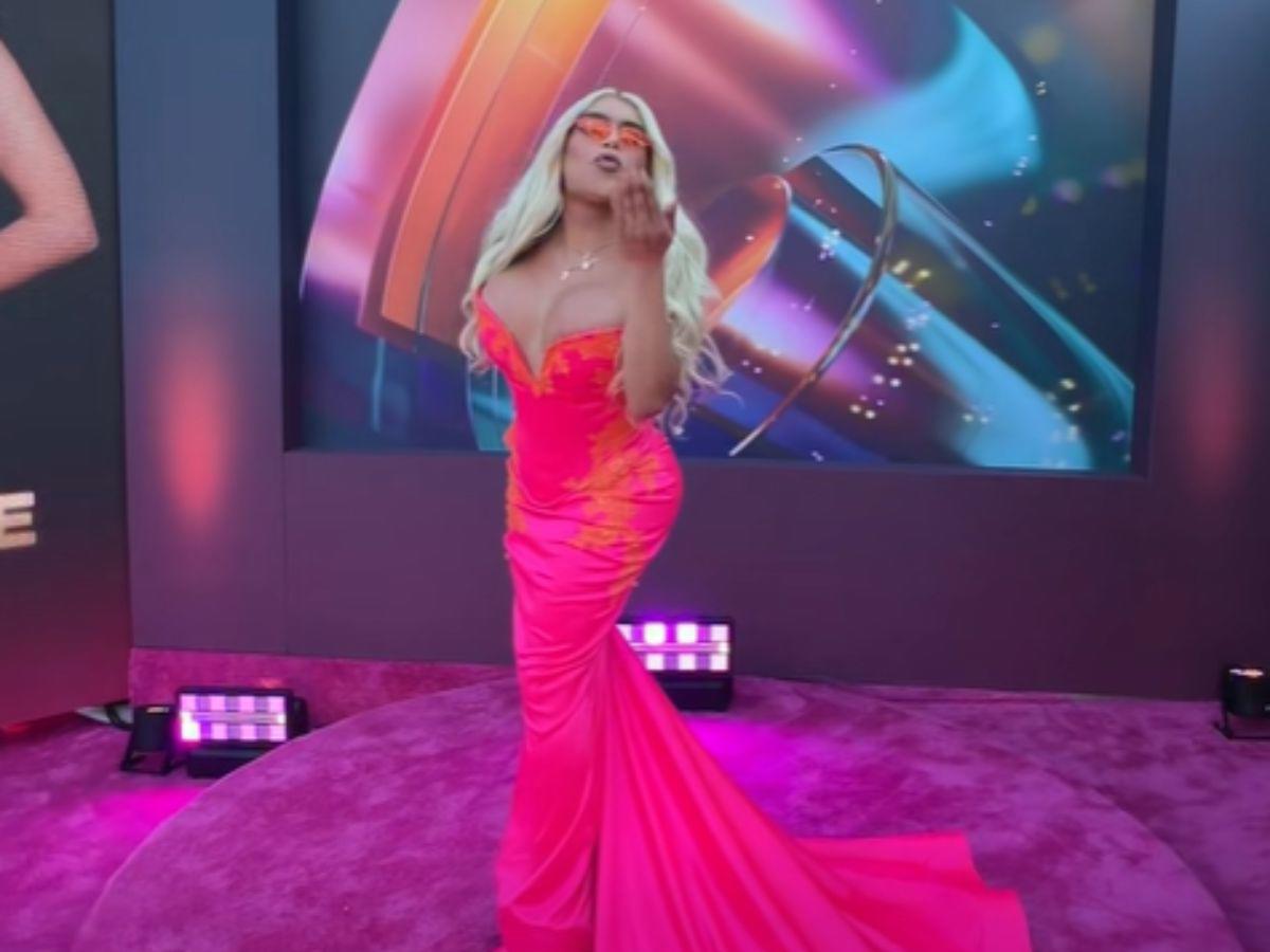 Al estilo Karol G: Wendy Guevara deslumbra en los Premio Lo Nuestro 2026