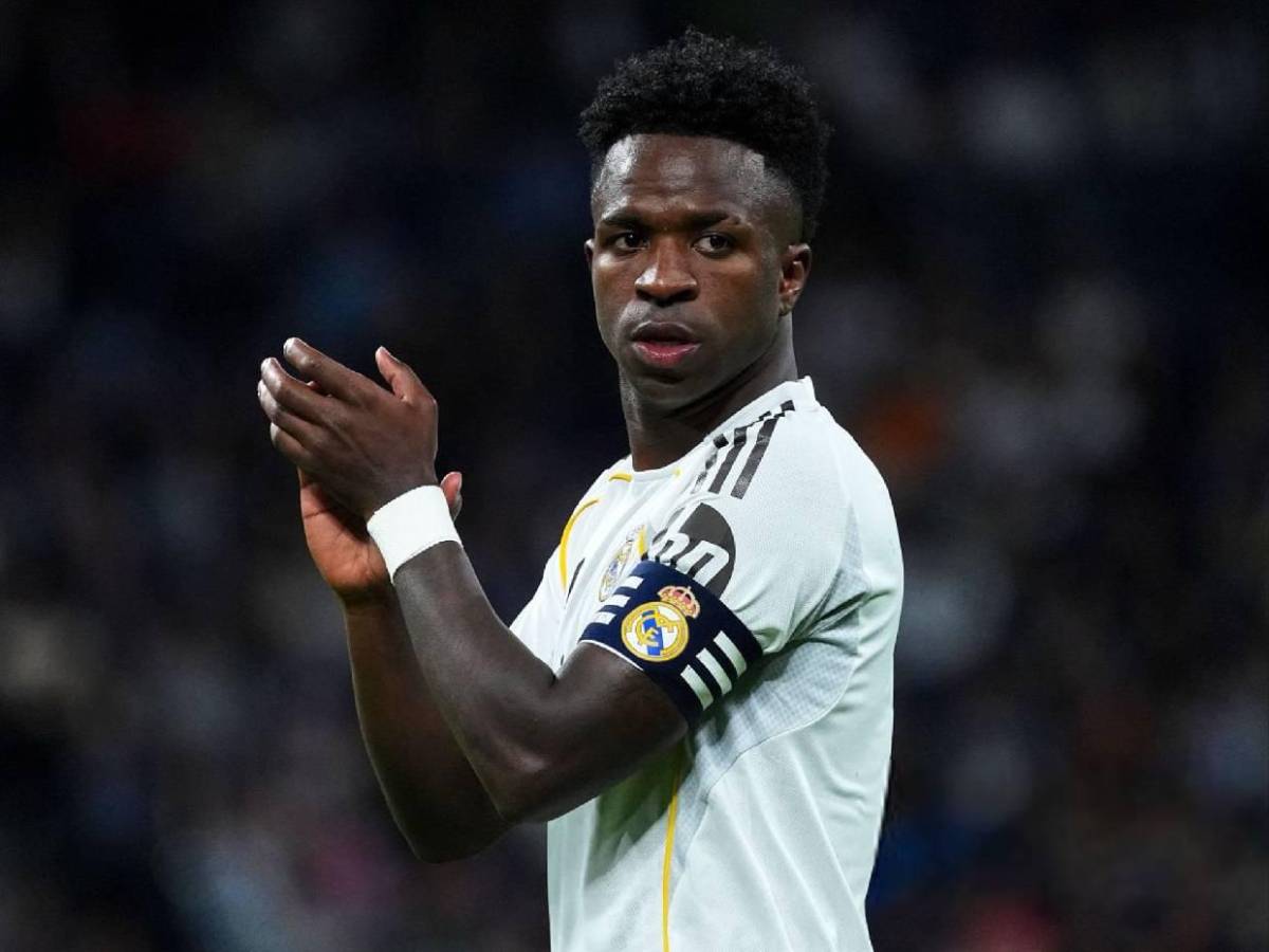 Real Madrid decide futuro de Vinícius: La millonaria cifra que exige al Arsenal para su fichaje