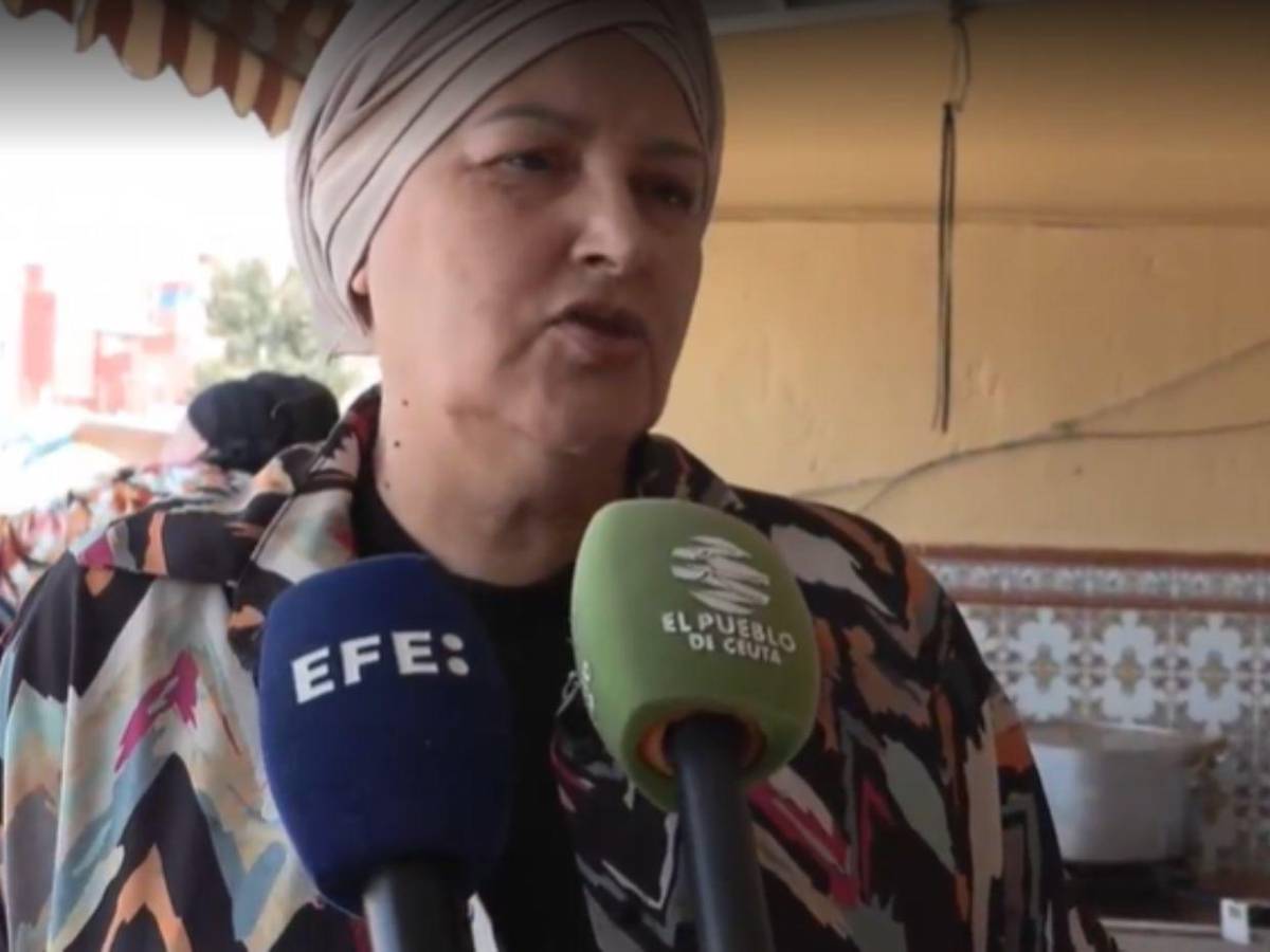 Estamos agotados: Sabah, la mujer que ofrece comidas en la crisis migratoria de Ceuta