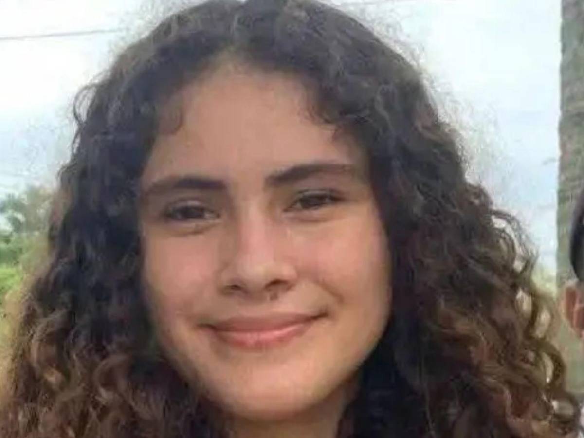 “No es fácil perder una hija: Exigen agilizar pruebas forenses por caso de Yorleni Alas