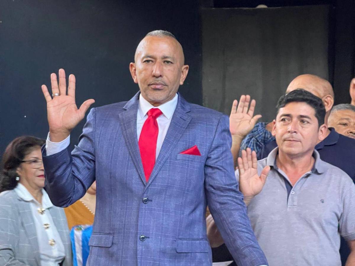 Alcaldes asumen funciones en distintos municipios de Honduras