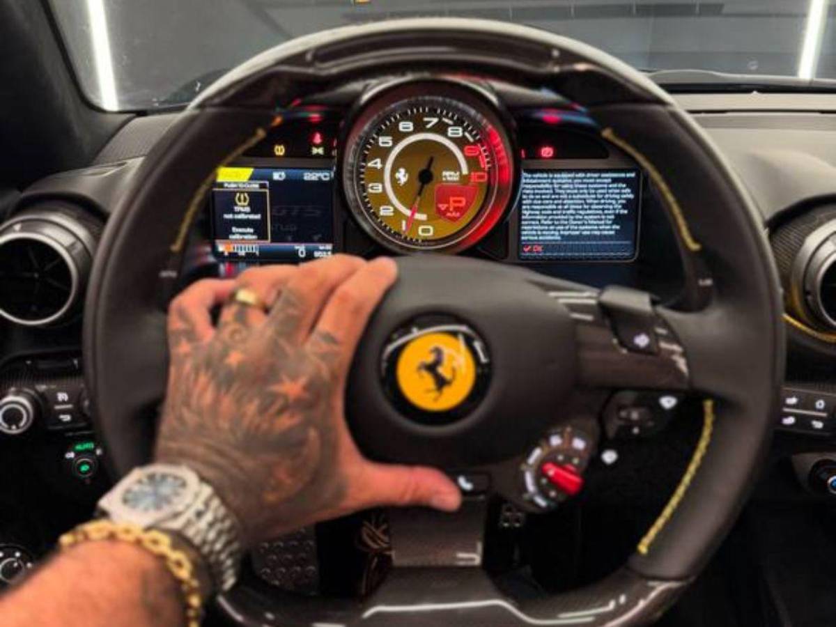 Muere Ricardo Godoi, influencer brasileño, tras complicaciones al hacerse un tatuaje