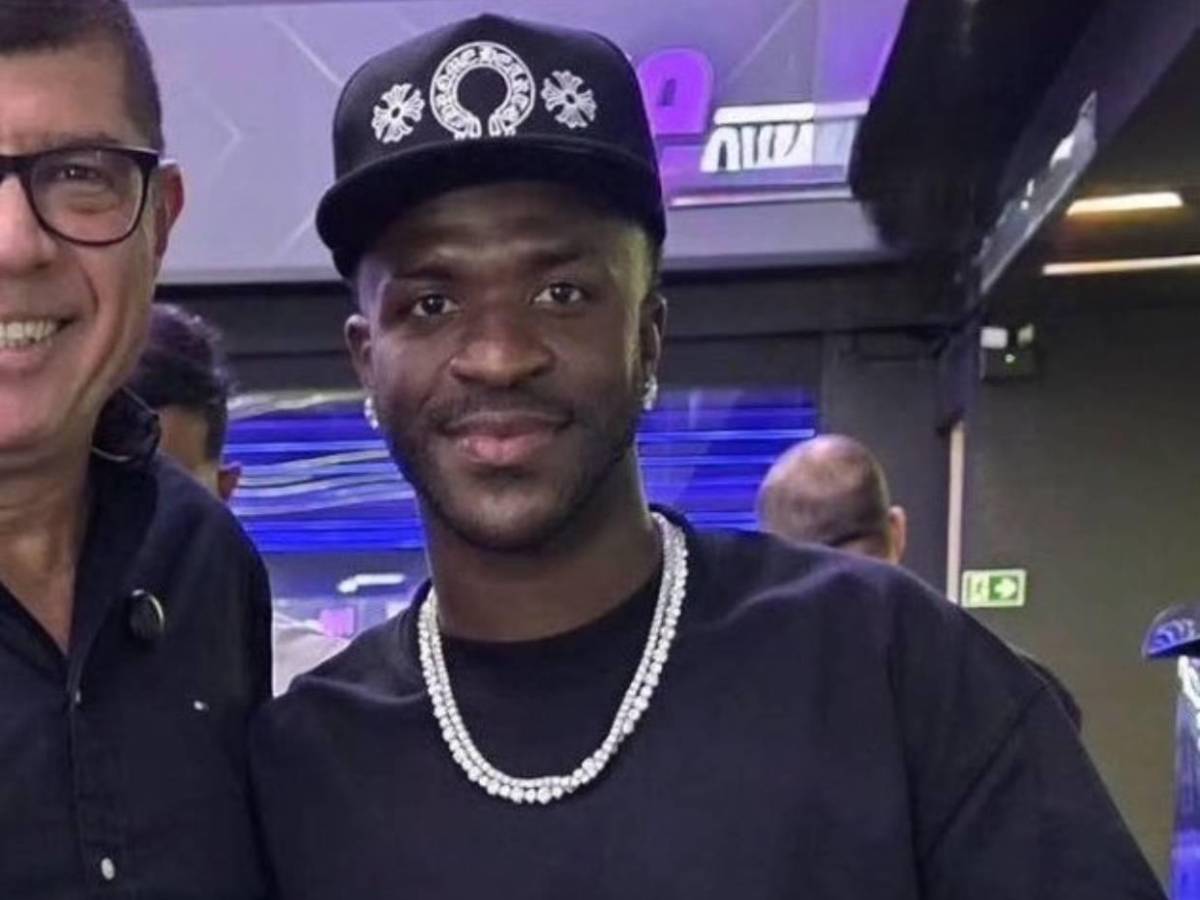 Vinicius roba suspiros tras pasar por el quirófano: El cambio físico del crack de Real Madrid