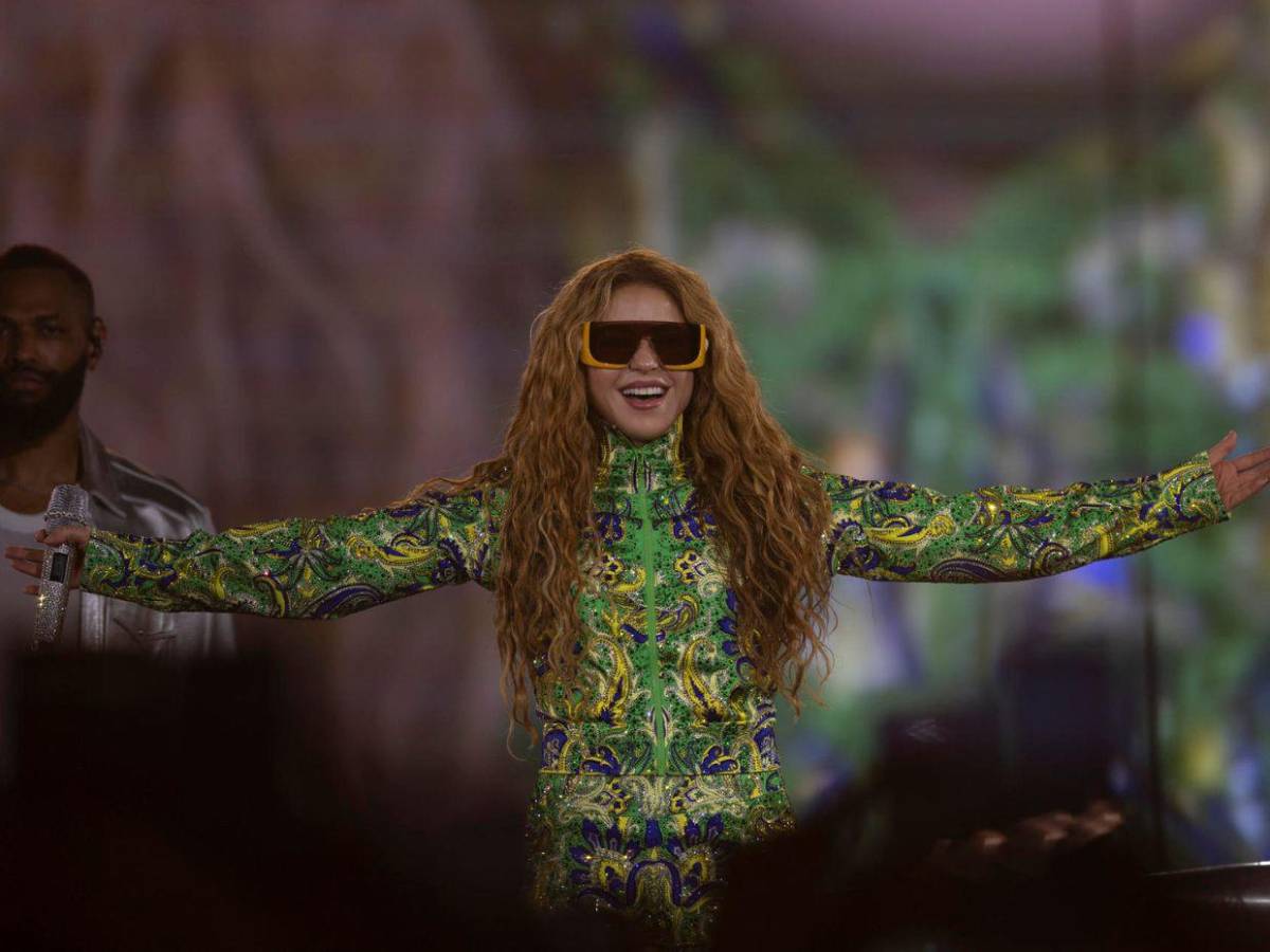 Shakira enciende Copacabana con concierto histórico ante miles de fans
