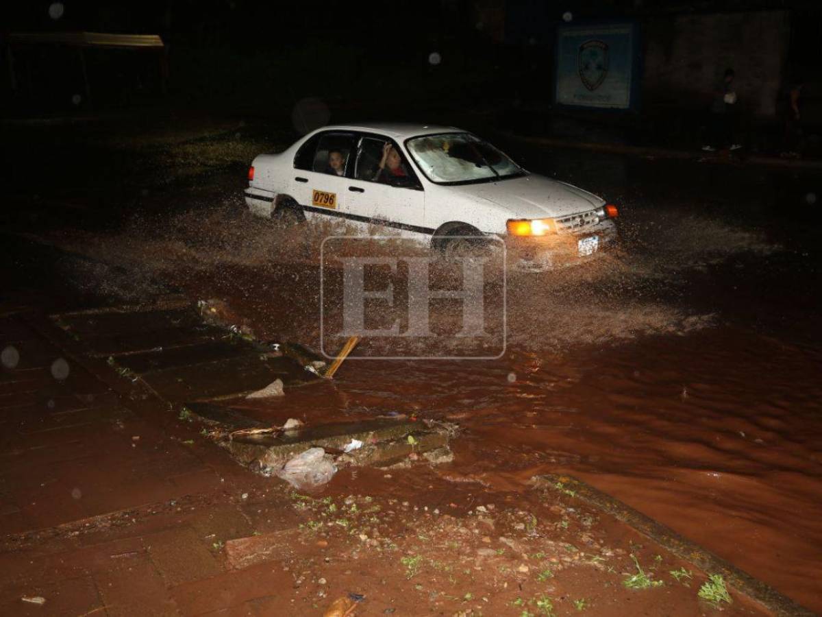 Vaguada seguirá provocando fuertes lluvias este jueves: ¿qué zonas serán las más afectadas?