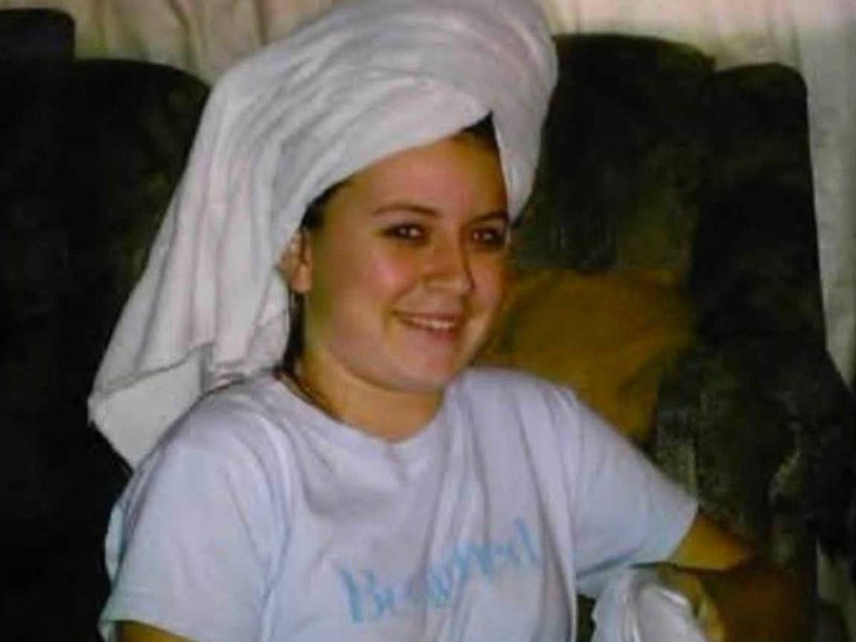¿Quién es Elizabeth Siders, la madre de 16 hijos hallados en hacinamiento en Ohio?