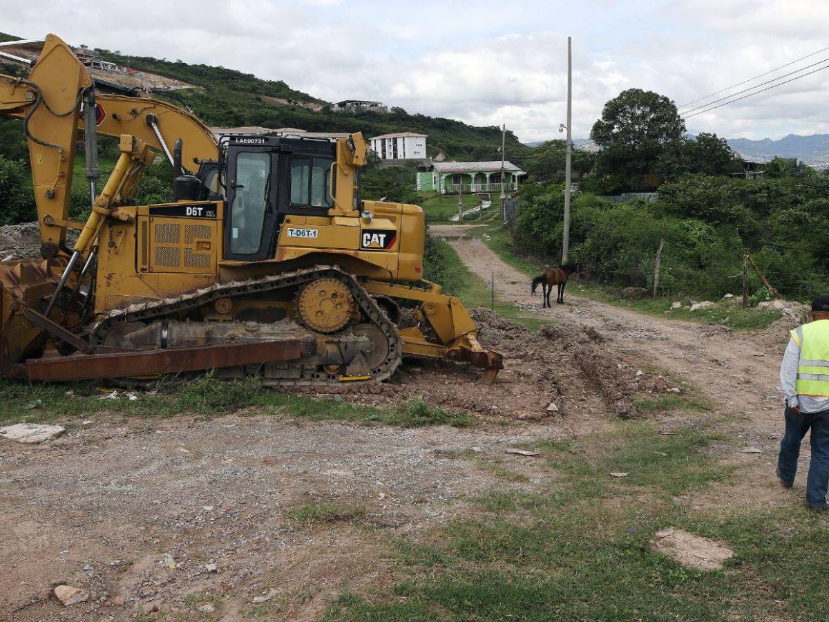 Así se encuentra hoy la carretera donde se prometió el libramiento al sur