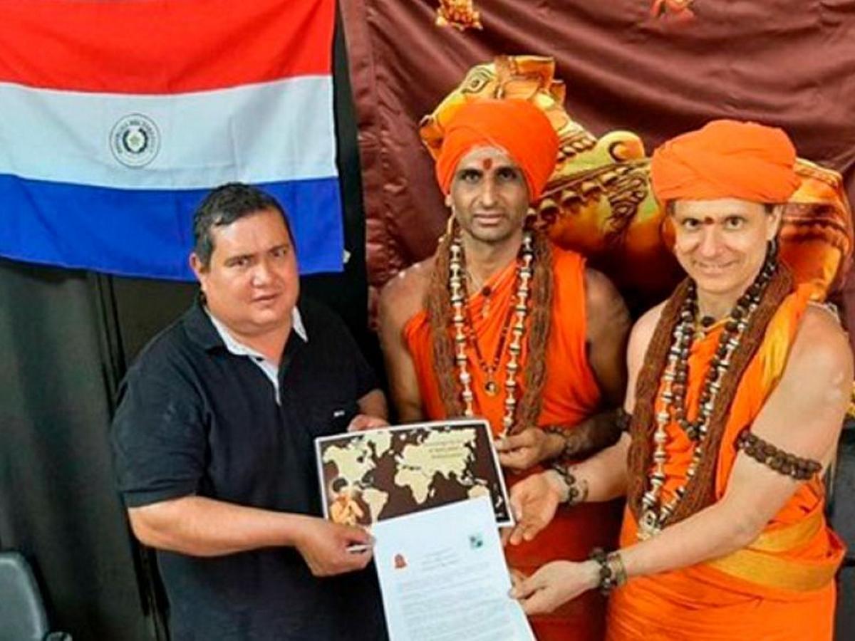 Paraguay destituye a ministro por firmar convenio con un país ficticio