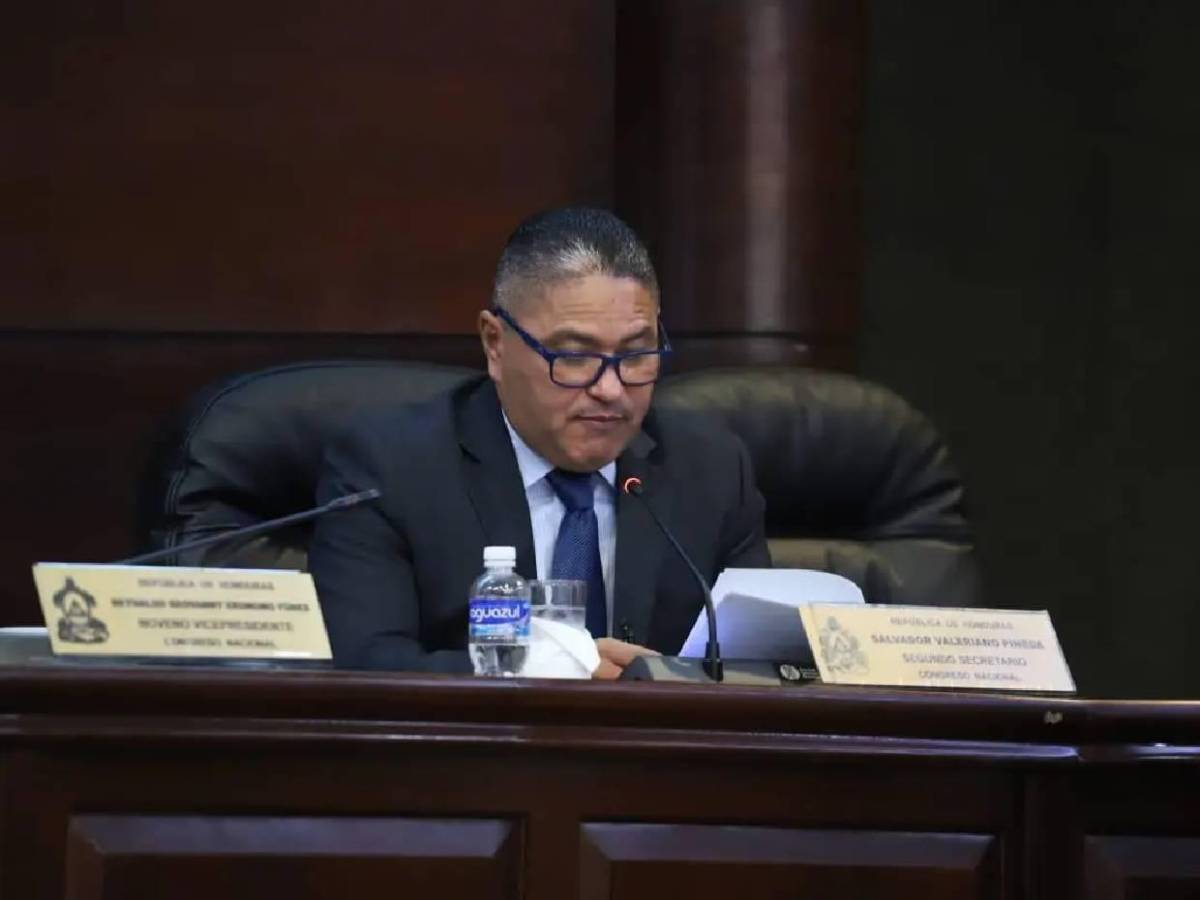 Salió del Congreso Nacional y a esto se dedica: La nueva vida del ídolo del Olimpia, Wilmer Velásquez