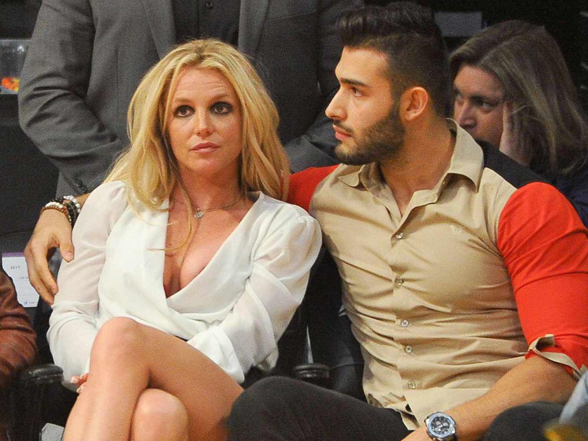 Sam Asghari vio videos del “engaño” de Britney Spears