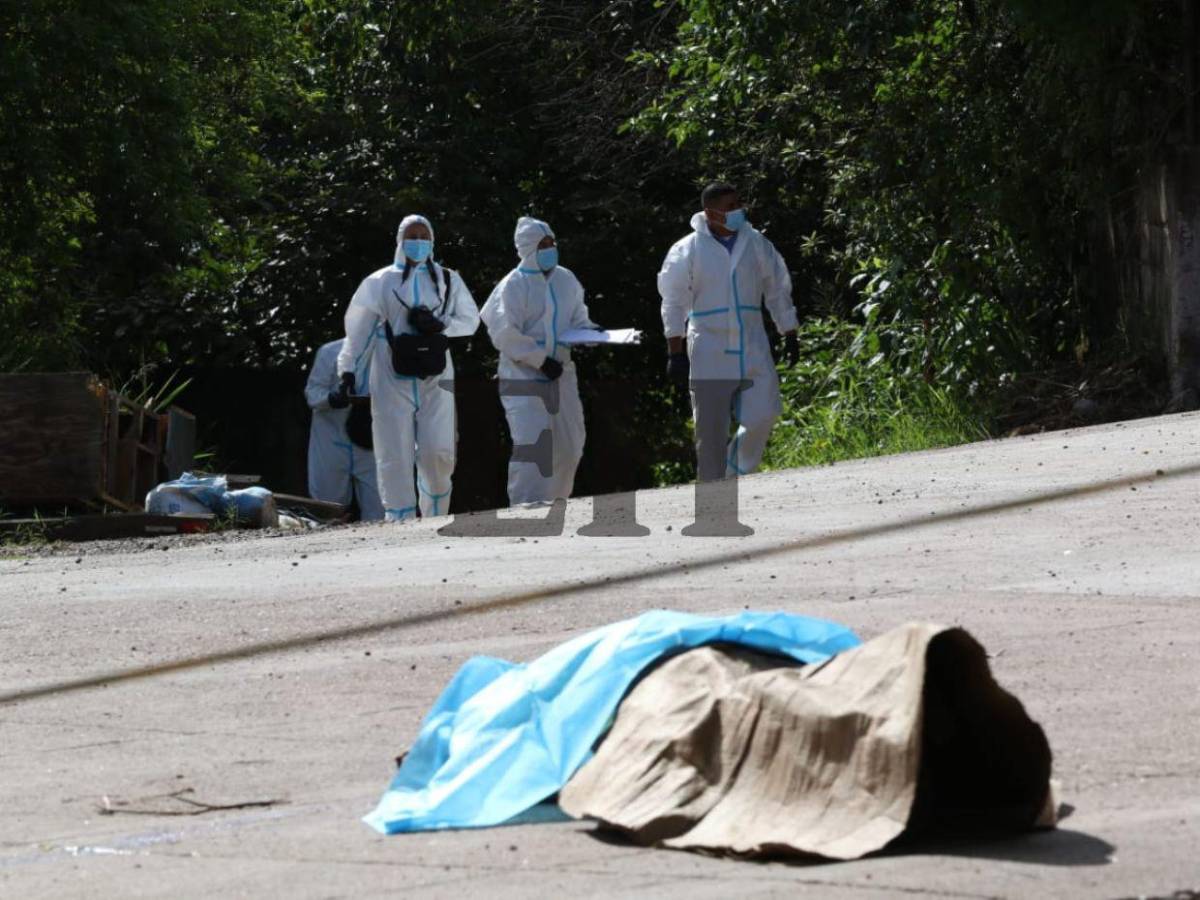 Con disparos en la cabeza y signos de tortura hallaron a pareja en bulevar Fuerzas Armadas