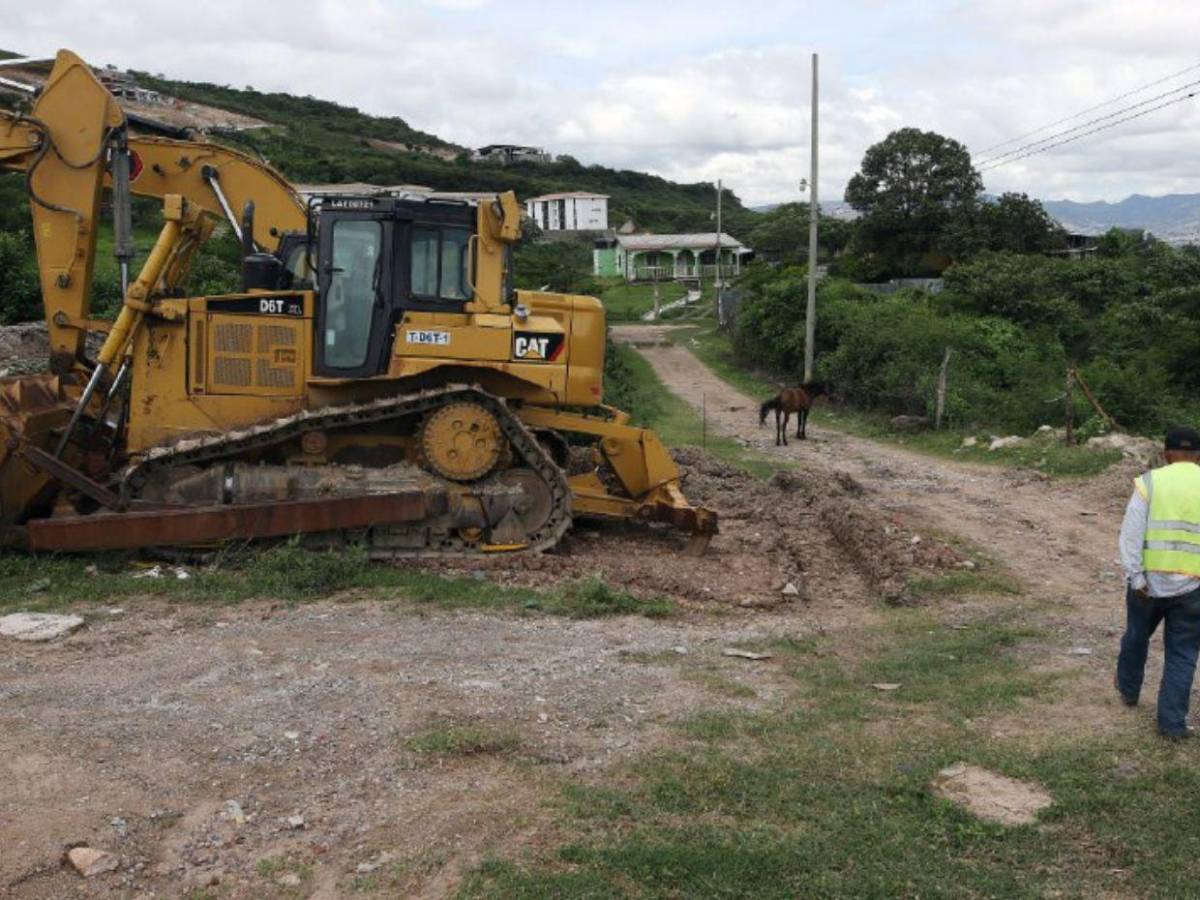Zona del libramiento al sur sigue igual: promesas incumplidas y sin avances