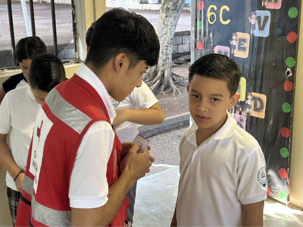 Disfraces, contacto con la tierra y juegos marcan tercera semana de Escuelas Amigables