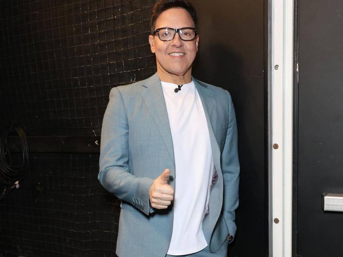 Raúl González de Despierta América revela su orientación sexual tras la muerte de su padre