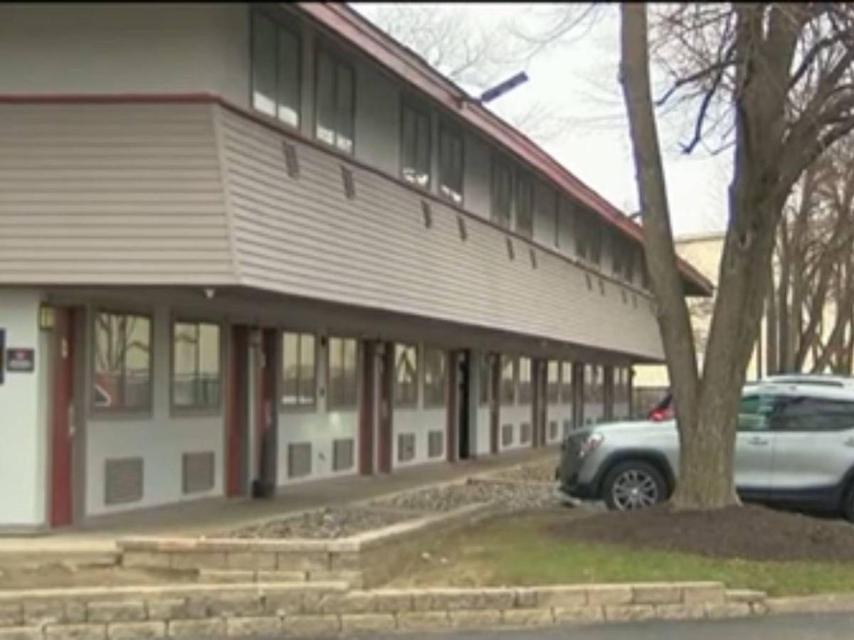Mujer y sus cinco maridos secuestran y torturan a hombre en aterrador caso en Ohio Mujer y sus cinco maridos secuestran y torturan a hombre en aterrador caso en Ohio