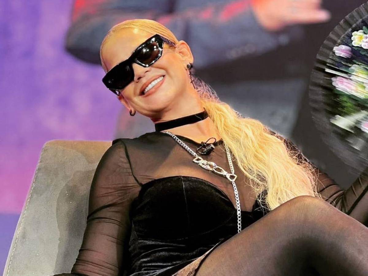 Niurka Marcos sobre su fe: Yo tengo recibidos más de 18 santos en mi casa”