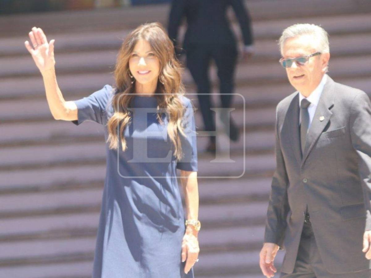 ¿Quién es Kristi Noem, la funcionaria estadounidense que visitó Honduras?