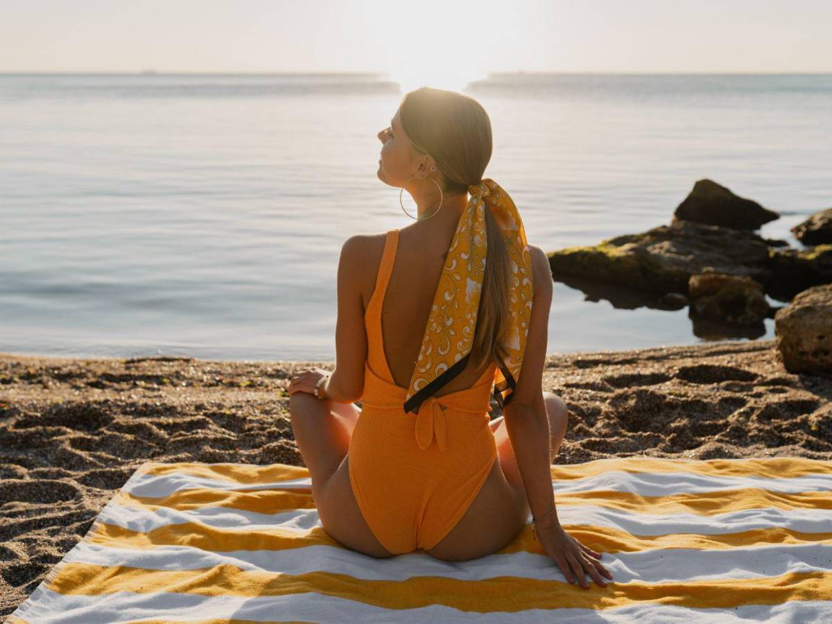 Accesorios de verano: eleve su look de playa o piscina con piezas clave