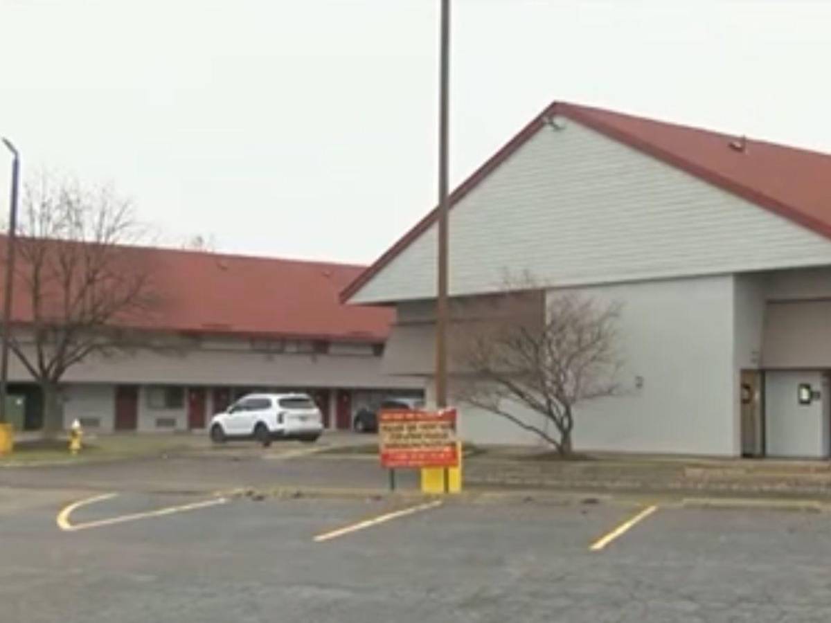 Mujer y sus cinco maridos secuestran y torturan a hombre en aterrador caso en Ohio Mujer y sus cinco maridos secuestran y torturan a hombre en aterrador caso en Ohio