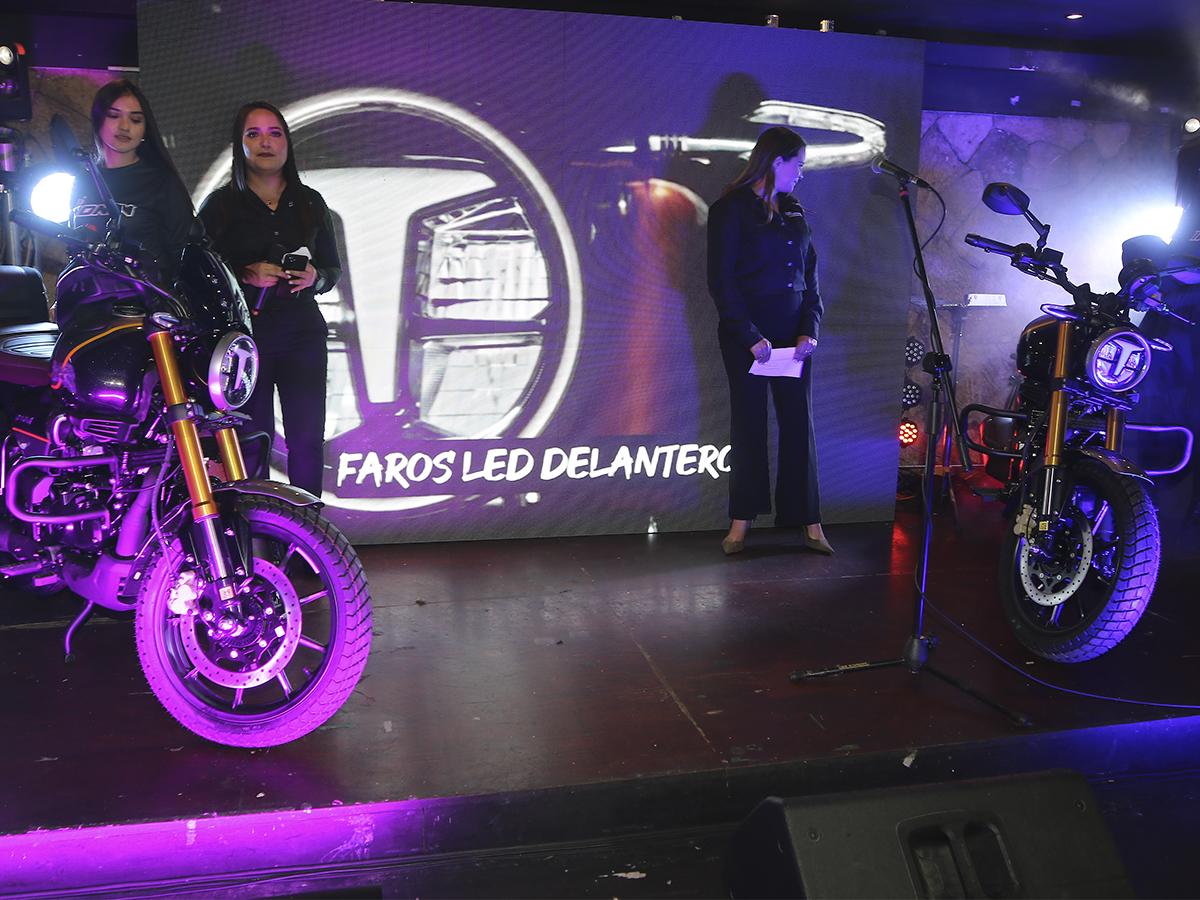 <i>Motomundo S.A. presenta la TVS Ronin en sus puntos de venta a nivel nacional, ampliando su oferta de motocicletas con esta innovadora propuesta.</i>