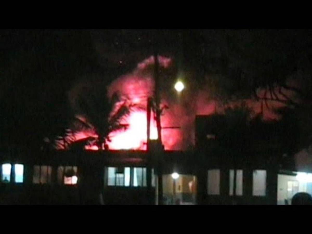 Hoy se cumplen 13 años del incendio que dejó más de 300 muertos en la cárcel de Comayagua Hoy se cumplen 13 años del incendio que dejó más de 300 muertos en la cárcel de Comayagua