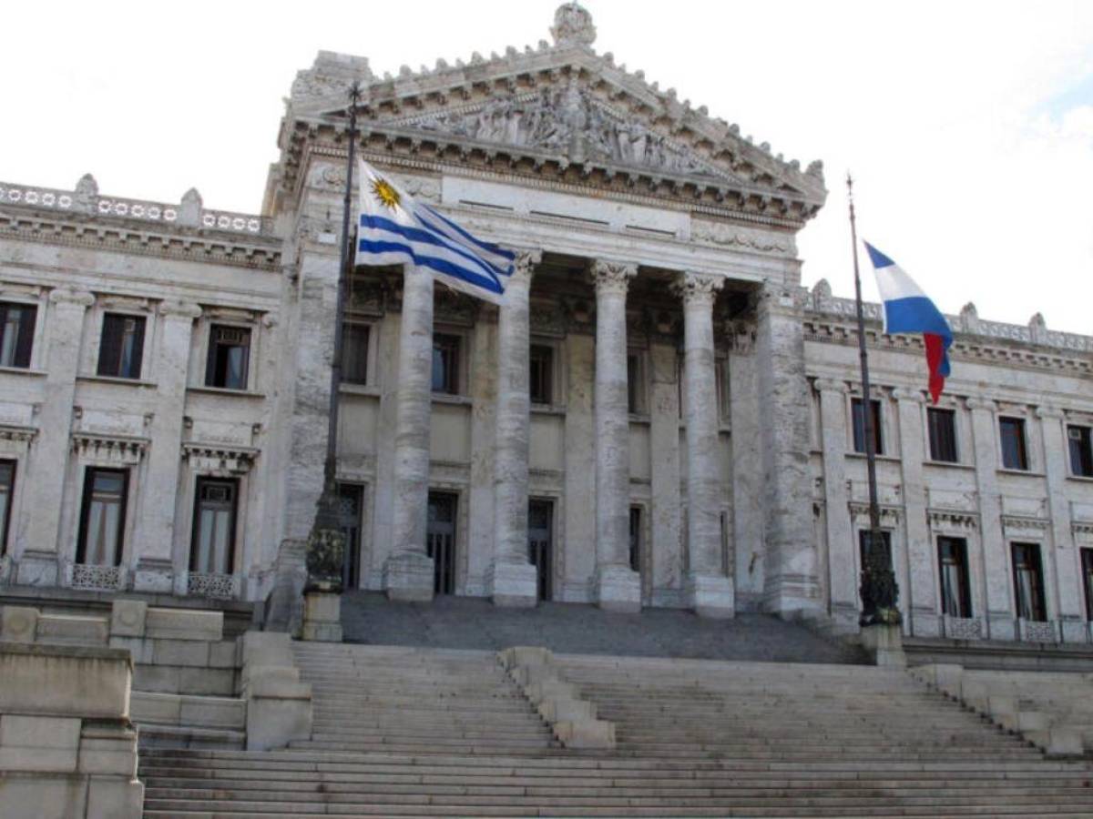 Diputados uruguayos aprueban proyecto para legalizar la eutanasia