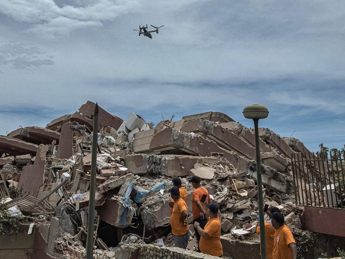 Se elevan a 1,450 las personas fallecidas por el doble terremoto en Venezuela