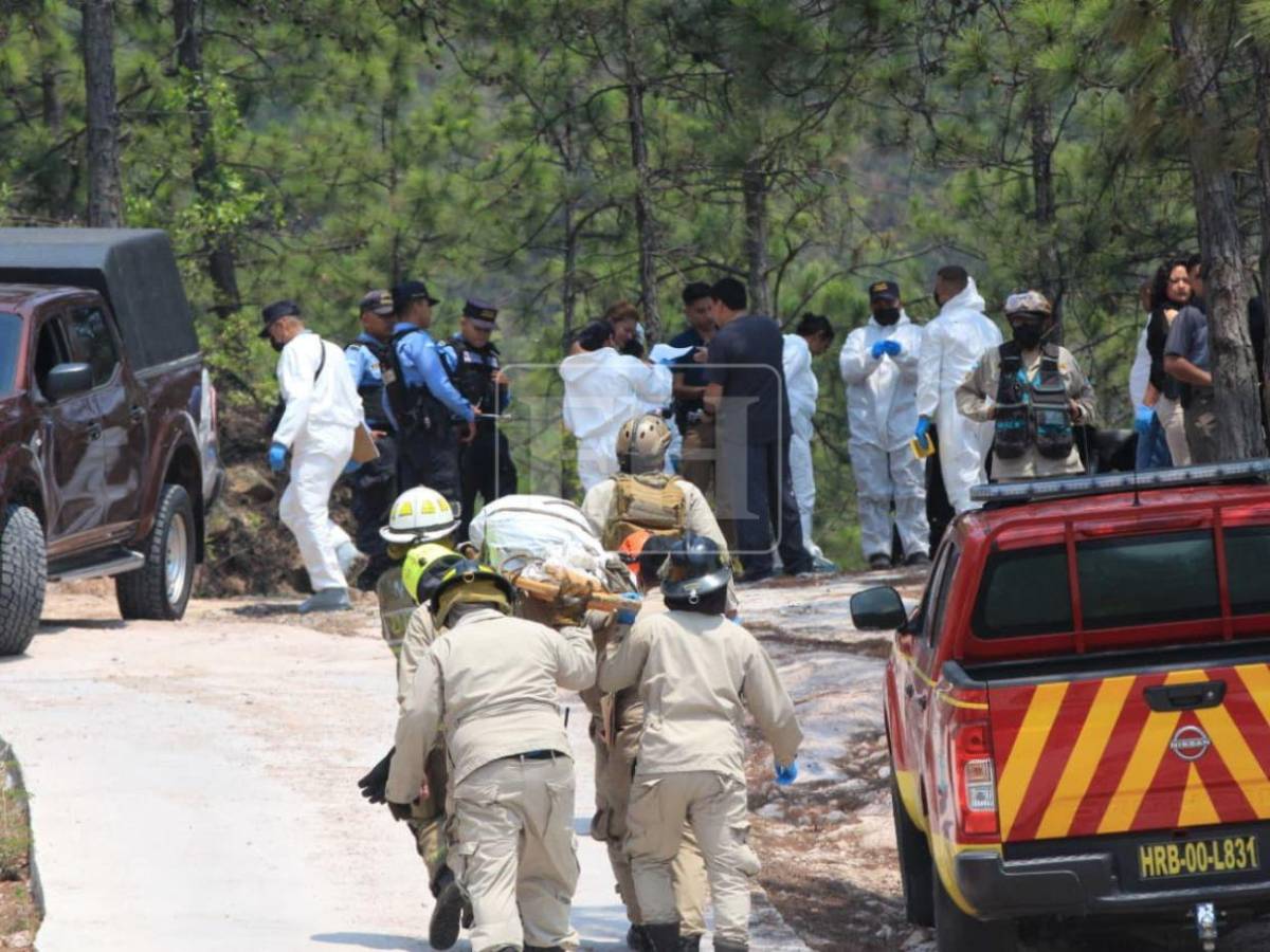 75 metros de abismo: así rescataron los tres cuerpos carbonizados hallados dentro de congelador en El Cimarrón
