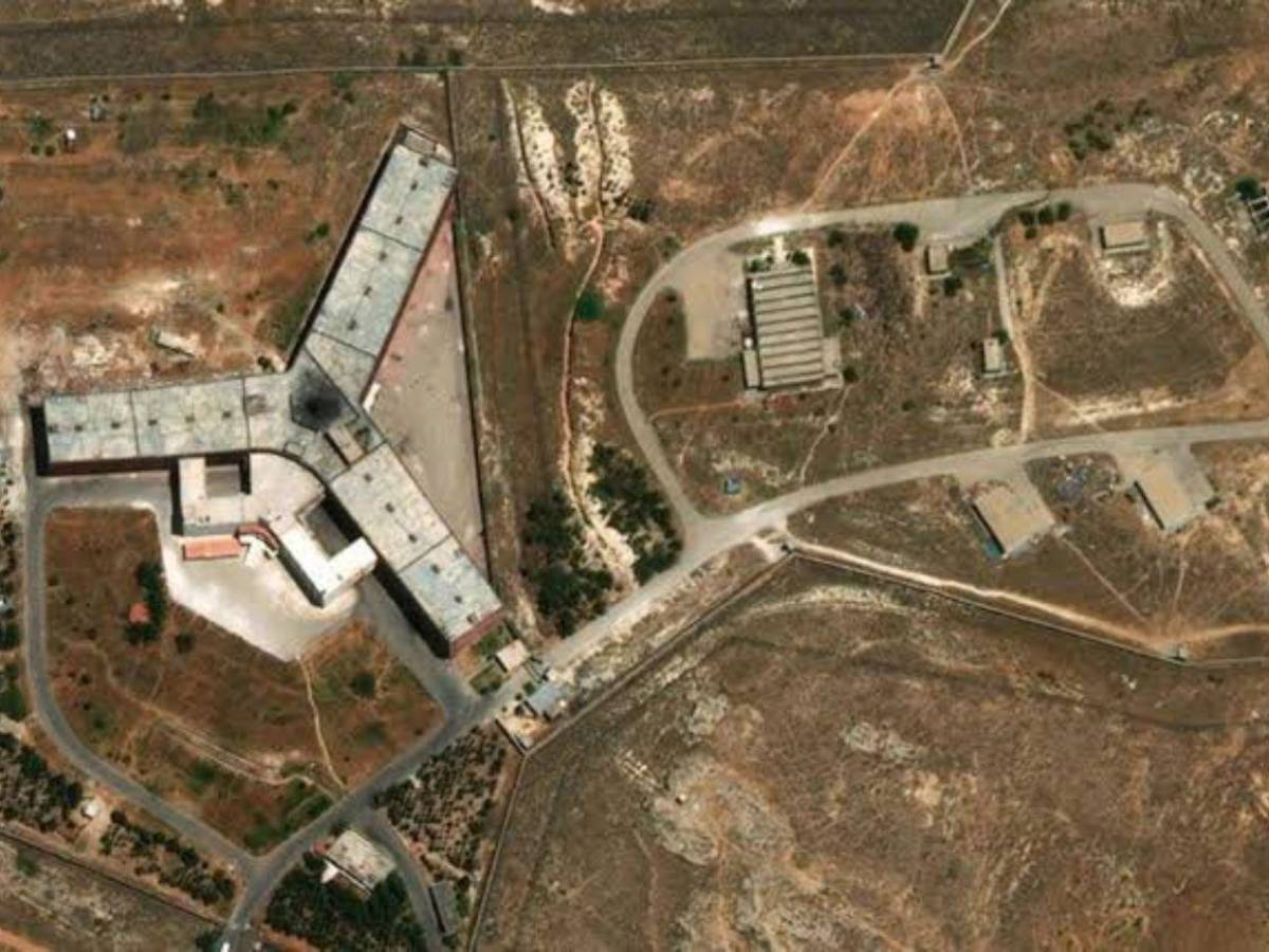 Así luce por dentro Sednaya, la prisión del horror en Siria